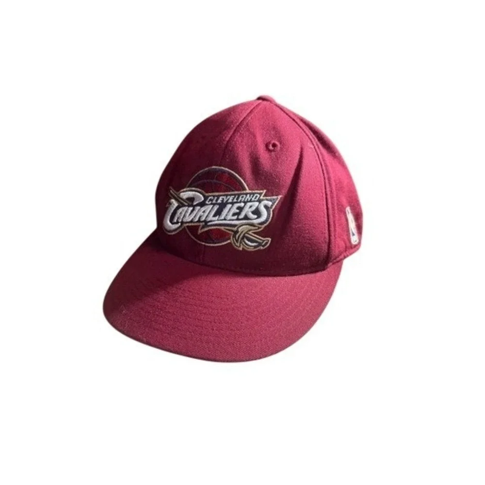 Y2K‎ Cleveland Cavaliers Fitted Maroon Hat